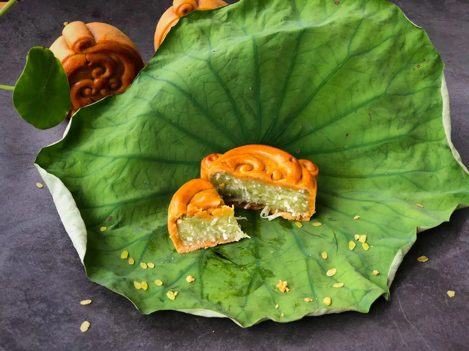 banh trung thu com dua 2